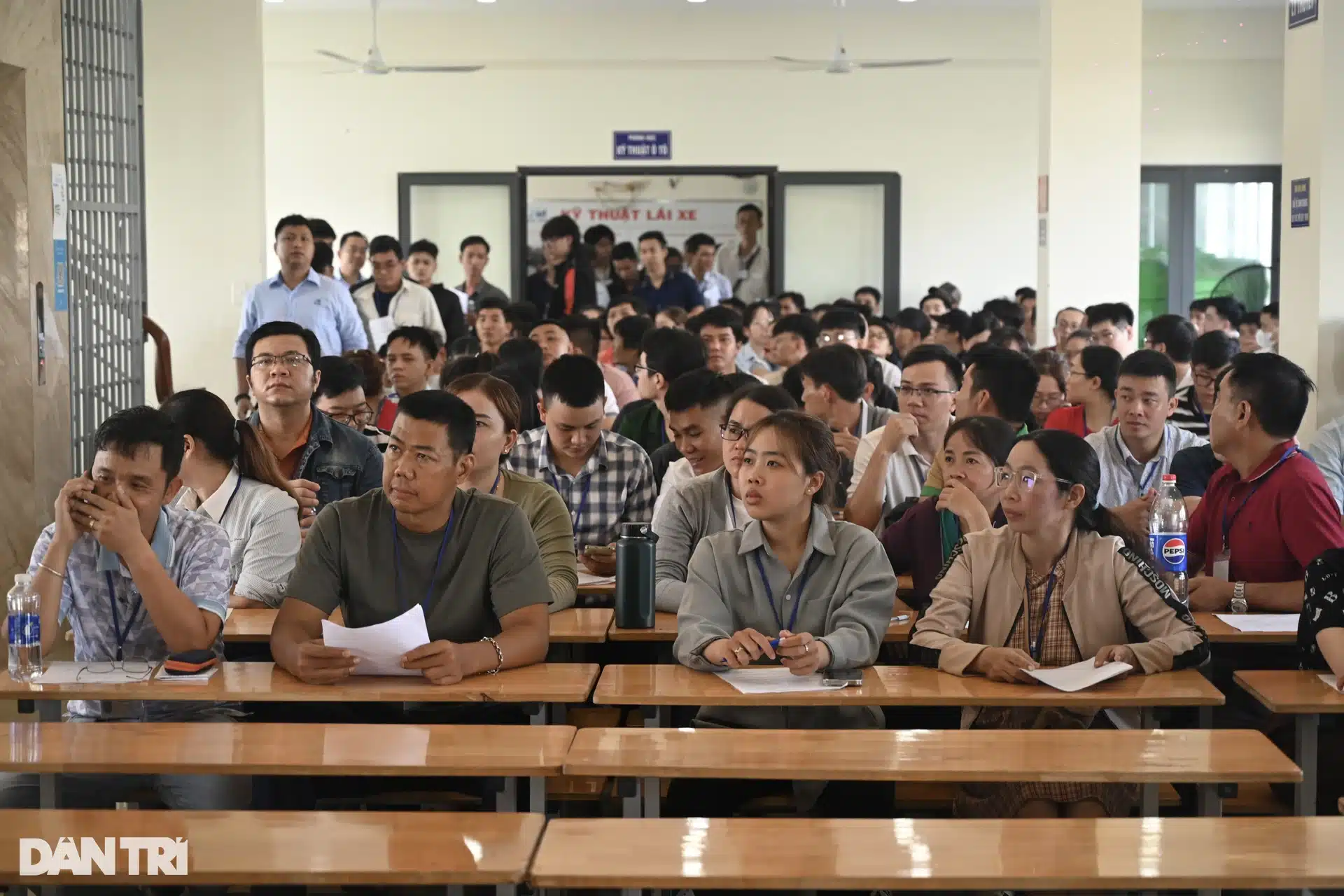 Công an TPHCM đã tổ chức kỳ thi sát hạch và cấp giấy phép lái xe 2