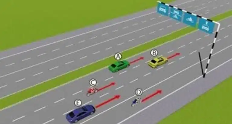 Bộ 600 Câu Hỏi Sát Hạch Lái Xe Cơ Giới Đường Bộ Năm 2025 183 Câu 548